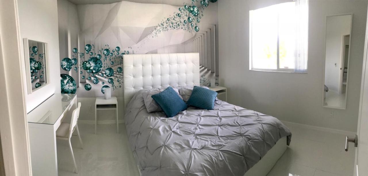 Villa Eyleen Κέιπ Κόραλ Εξωτερικό φωτογραφία