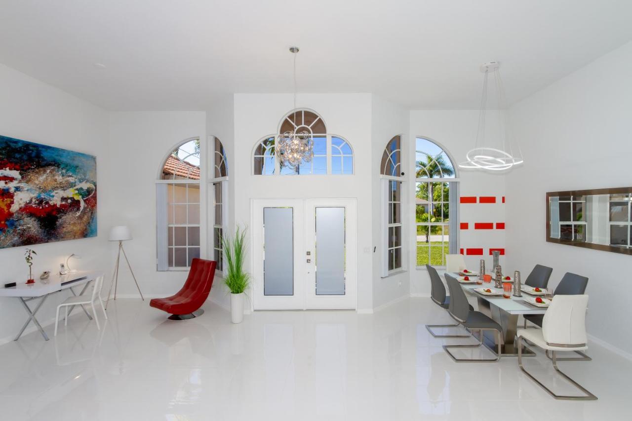 Villa Eyleen Κέιπ Κόραλ Εξωτερικό φωτογραφία
